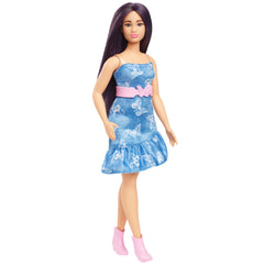 Barbie Fashionistas en robe d’été bleu papillon – HYT89