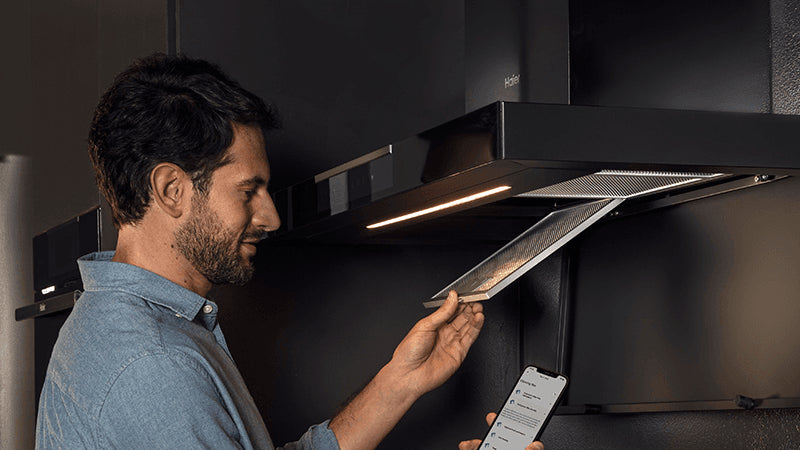 Hotte Haier (Wi-Fi + BLUETOOTH®) HATS9DS6BPLWI – 90 cm, Inox, Aspiration puissante