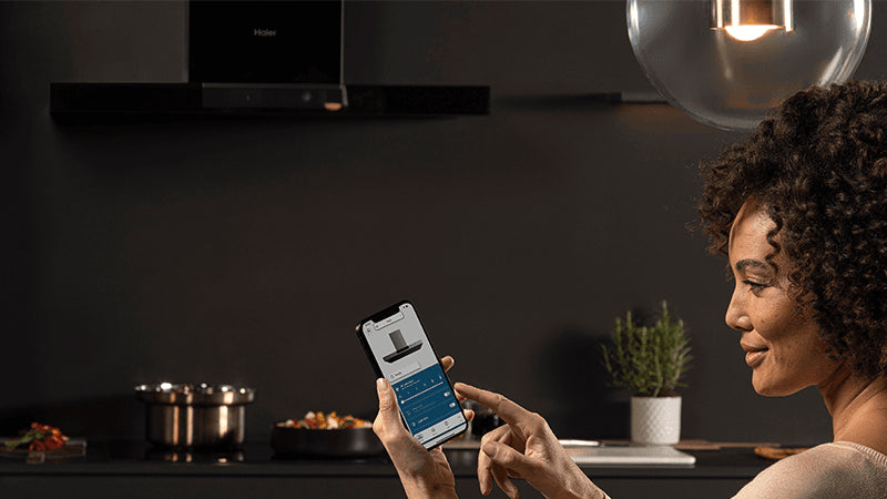 Hotte Haier (Wi-Fi + BLUETOOTH®) HATS9DS6BPLWI – 90 cm, Inox, Aspiration puissante