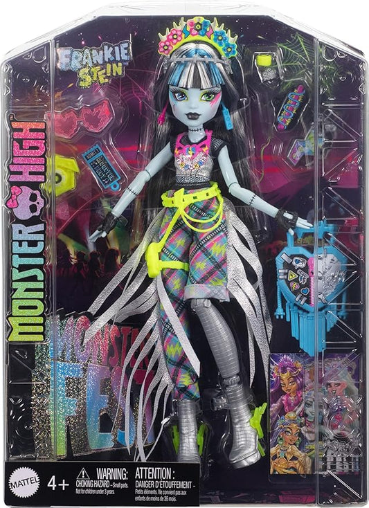Monster High Poupée Frankie Stein Monster Fest Poupée avec Tenue Glamour du Monster Fest et Accessoires sur Le thème du Festival comme des en-Cas, Une Affiche de Groupe, HXH79